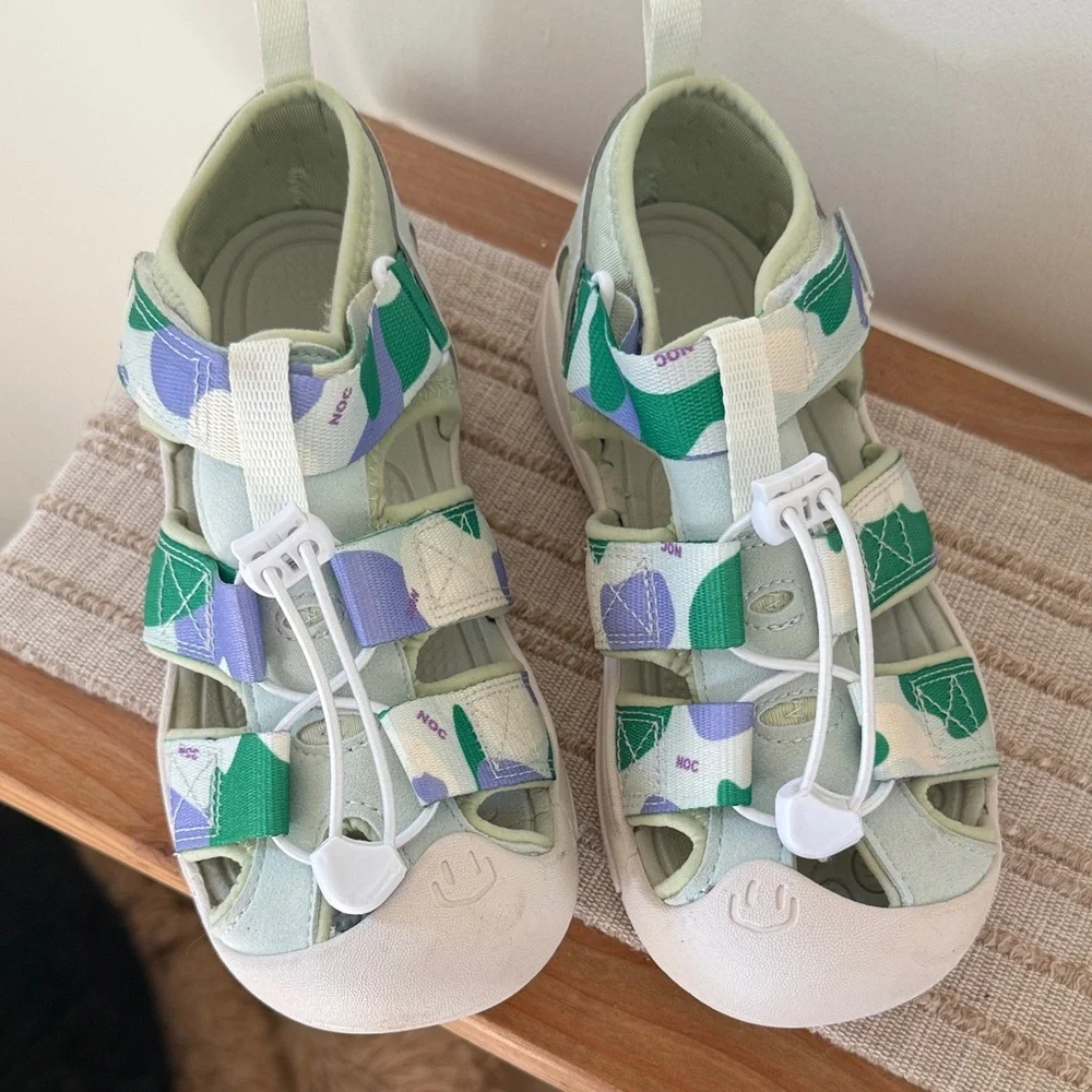 Happy NocNoc Hiking Free Summer Sandals